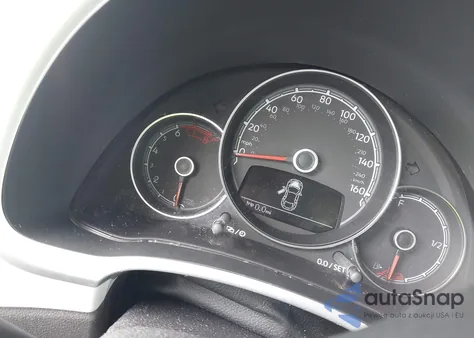 2017 Volkswagen Beetle #Pinkbeetle/1.8T Classic/1.8T S/1.8T Se/1.8T Sel z USA, uszkodzony, nr VIN 3VW517AT3HM807347